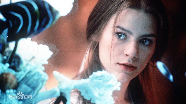 克莱尔·丹尼斯(Claire Danes)罗密欧与茱丽叶后现代记清篇生活照