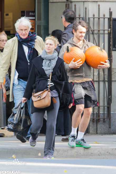 克莱尔·丹尼斯(Claire Danes)克莱尔与老公休·丹西壁纸壁纸