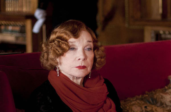 雪莉·麦克雷恩(Shirley MacLaine)前后照片