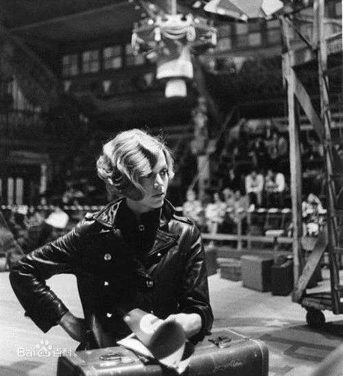 简·方达(Jane Fonda)他们射马，不是吗 性感图片图集