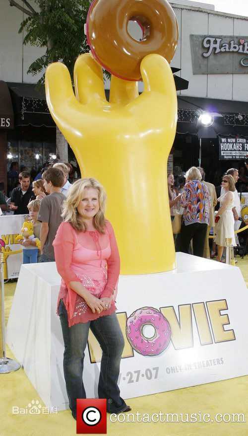 南茜·卡特莱特(Nancy Campbell Cartwright)生活照前后照片