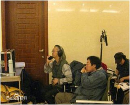 邓健文导演前后照片