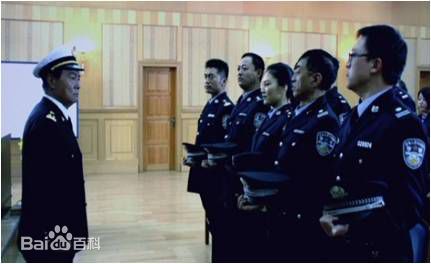 邓健文缉私性感图片图集