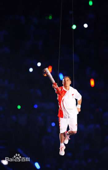 李宁(Lining（英）/ЛиНин（俄）/りねい（日）/（韩）)点火图片图集