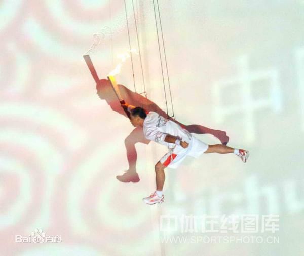 李宁(Lining（英）/ЛиНин（俄）/りねい（日）/（韩）)点火图片图集