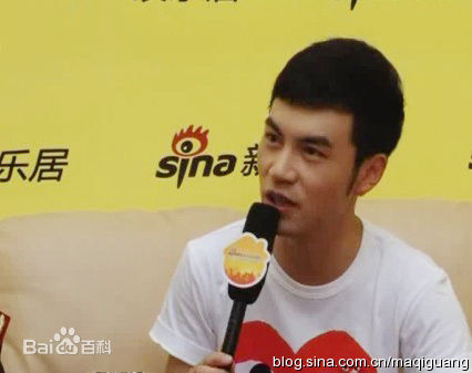 马启光(Davis Mo)节目录制生活照