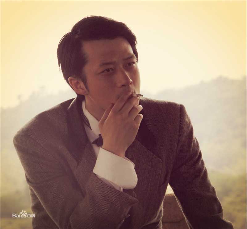 张轶穿越剧《龙凤戒》剧照