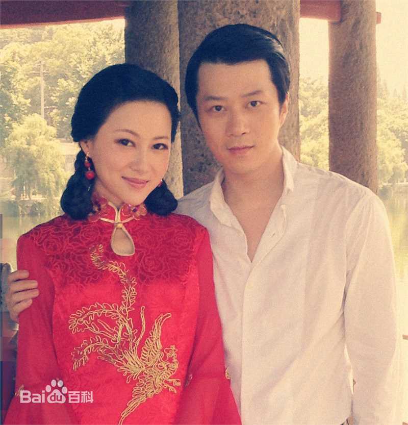 张轶穿越剧《龙凤戒》剧照