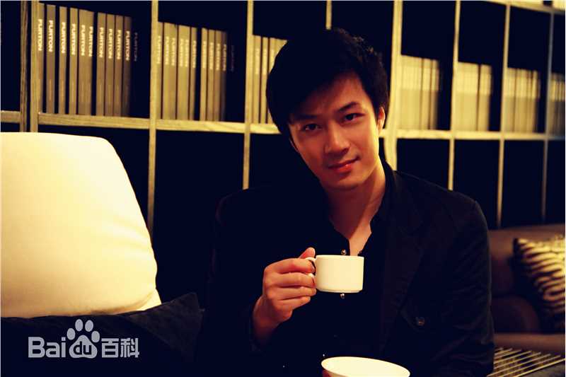 张轶生活照前后照片