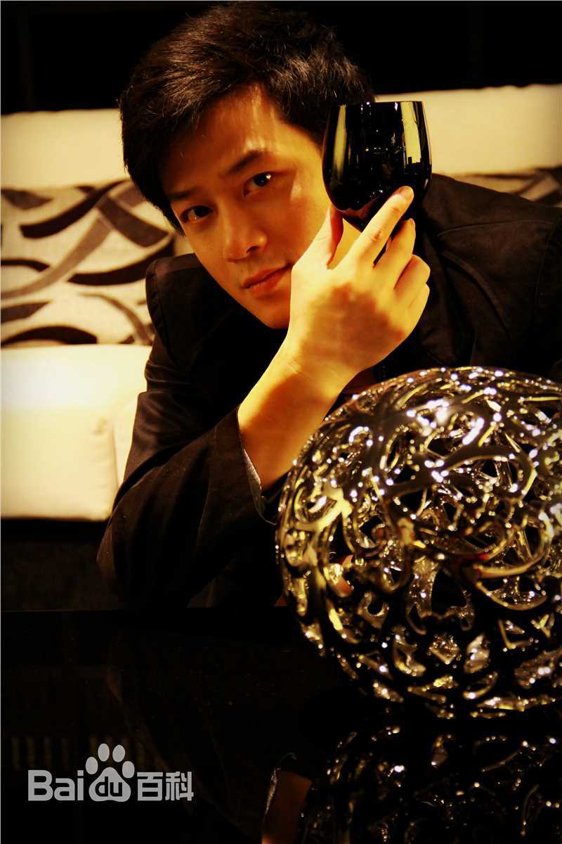 张轶生活照前后照片