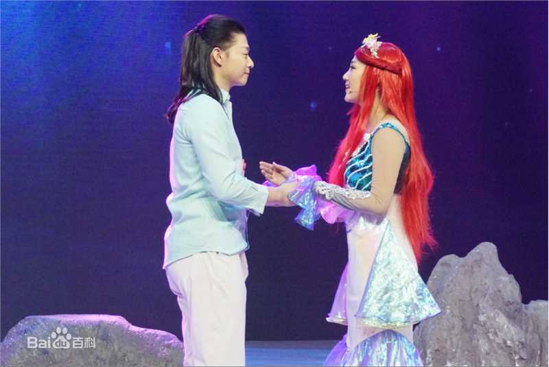 杜沁怡综艺节目素颜照相册