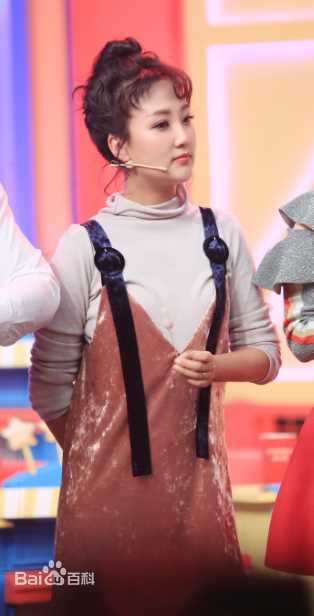 杜沁怡综艺节目素颜照相册