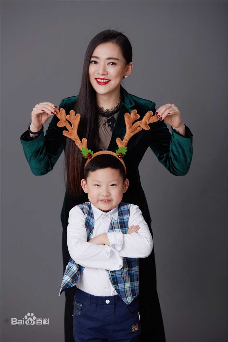 林青人物素颜照壁纸