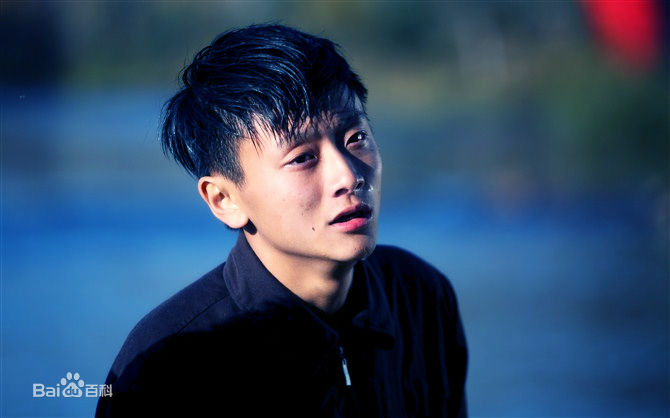 马浩博第13届电影频道电影百合奖红毯仪式生活照相册