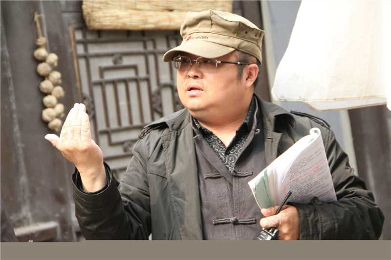 汪涛导演工作照性感图片壁纸