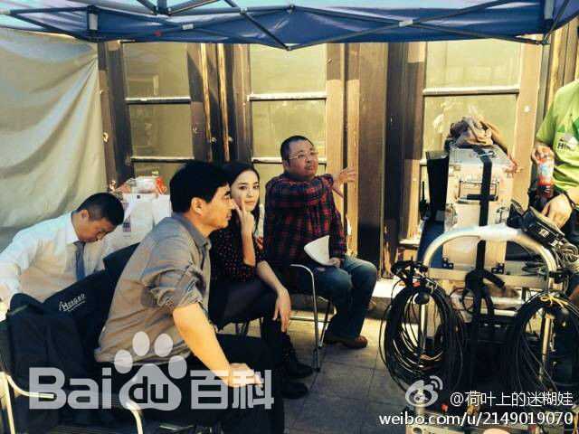 汪涛导演工作照性感图片壁纸