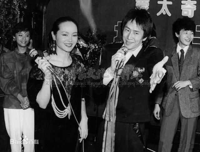 崔苔菁历史照素颜照相册