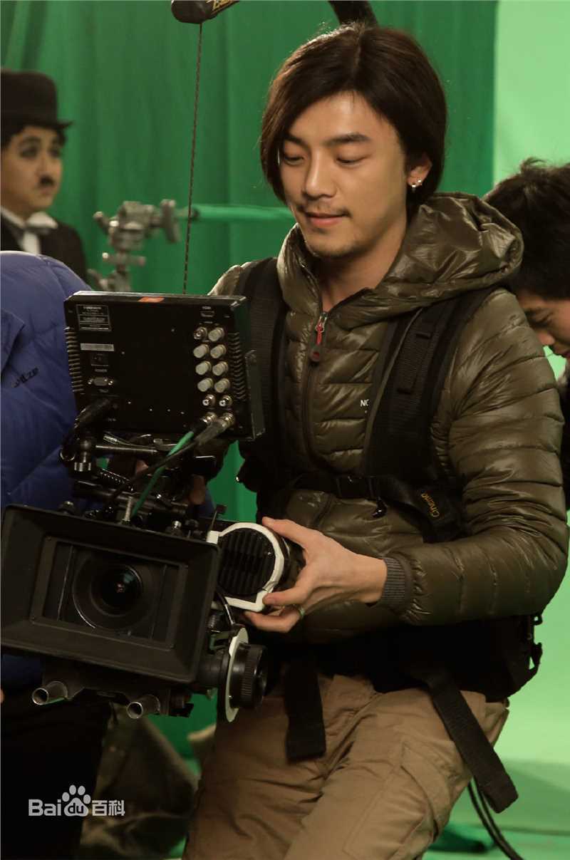 曹璐《微爱》最优质剧照