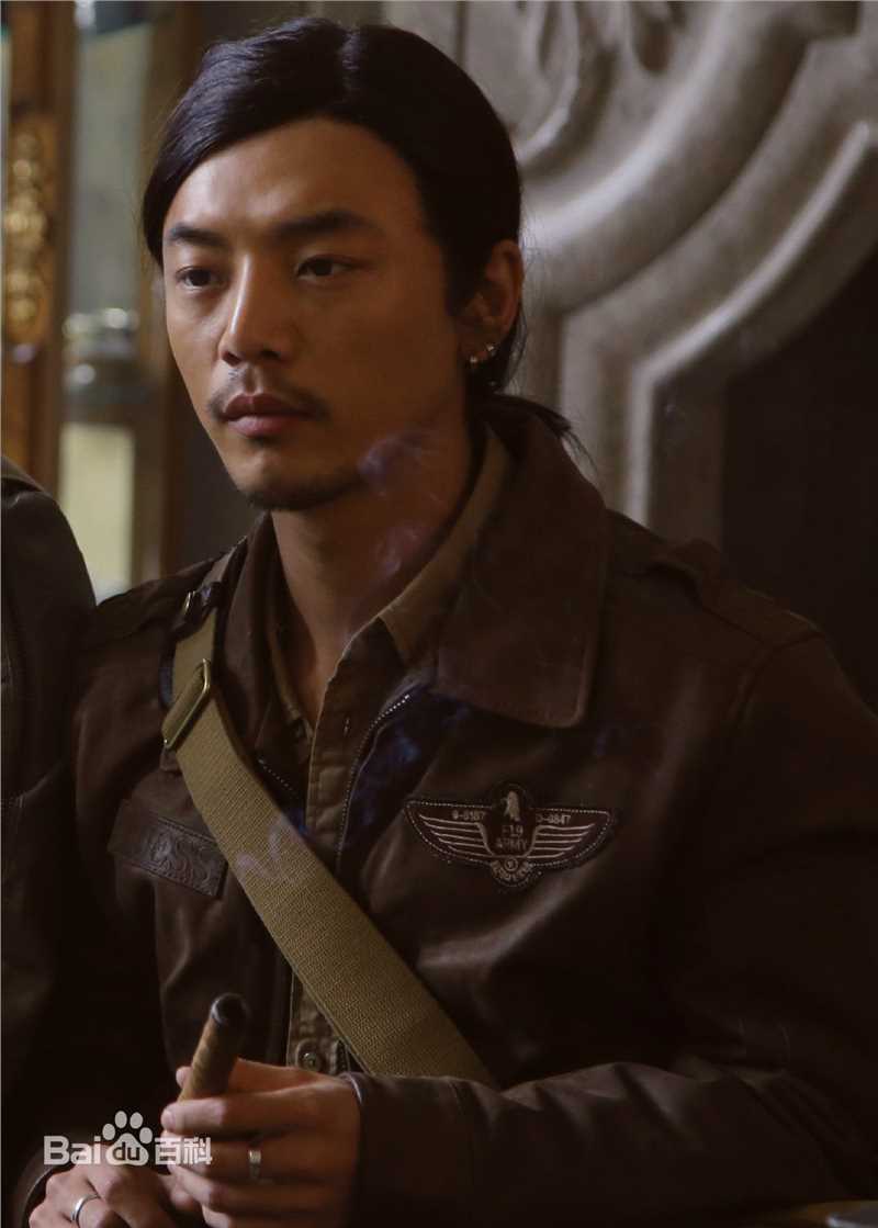 曹璐《微爱》最优质剧照