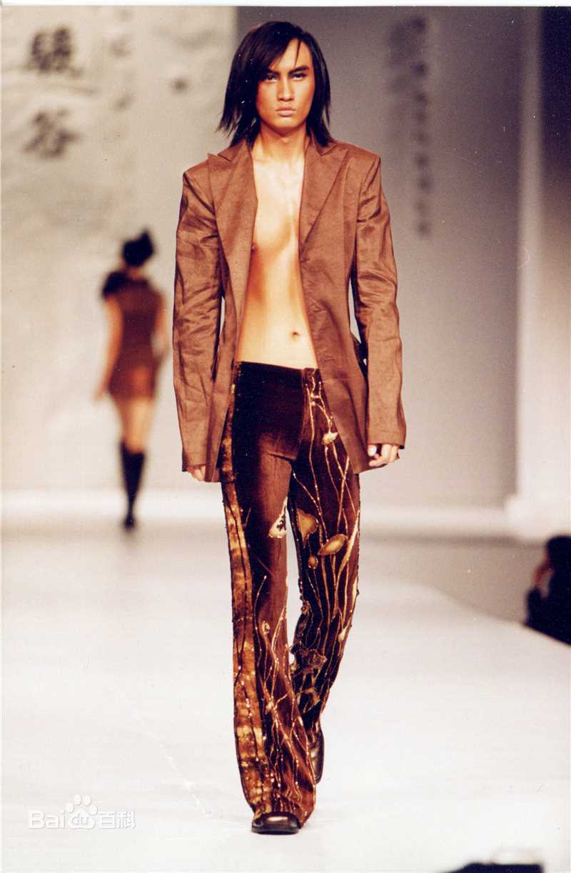 薛飞T台模特照片壁纸壁纸