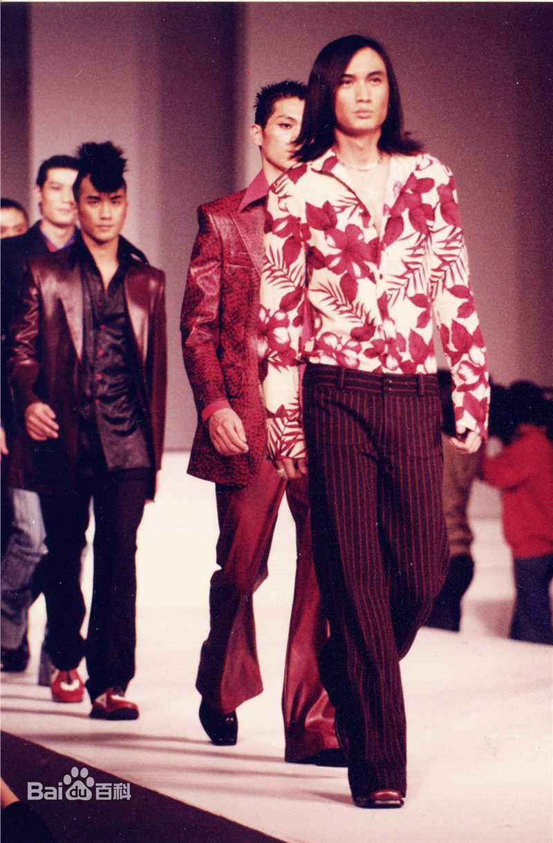 薛飞T台模特照片壁纸壁纸