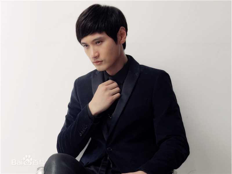 薛飞《爱在罗马》最全剧照