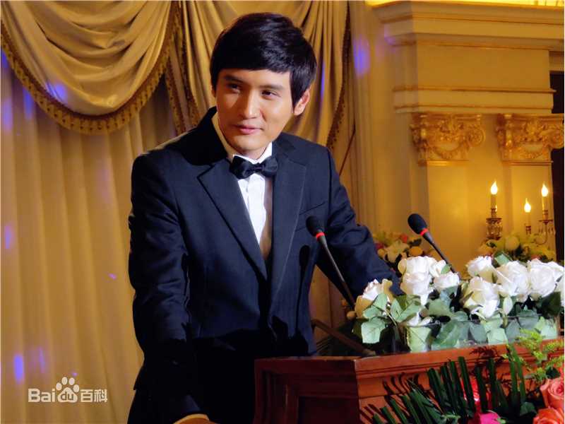 薛飞《爱在罗马》最全剧照