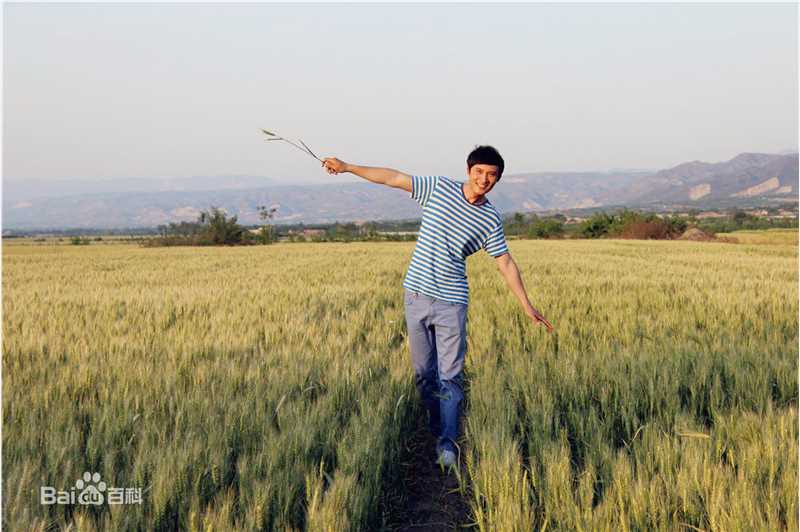 薛飞《折翼小天使》最优质剧照》