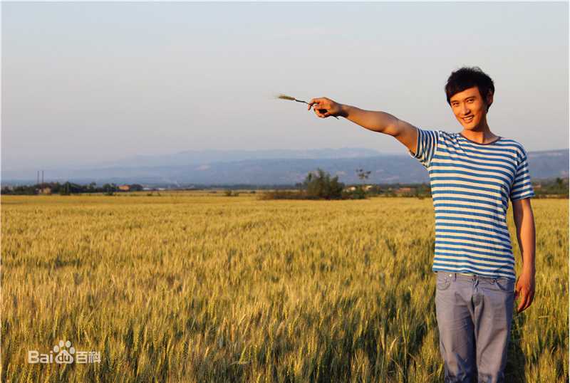 薛飞《折翼小天使》最优质剧照》