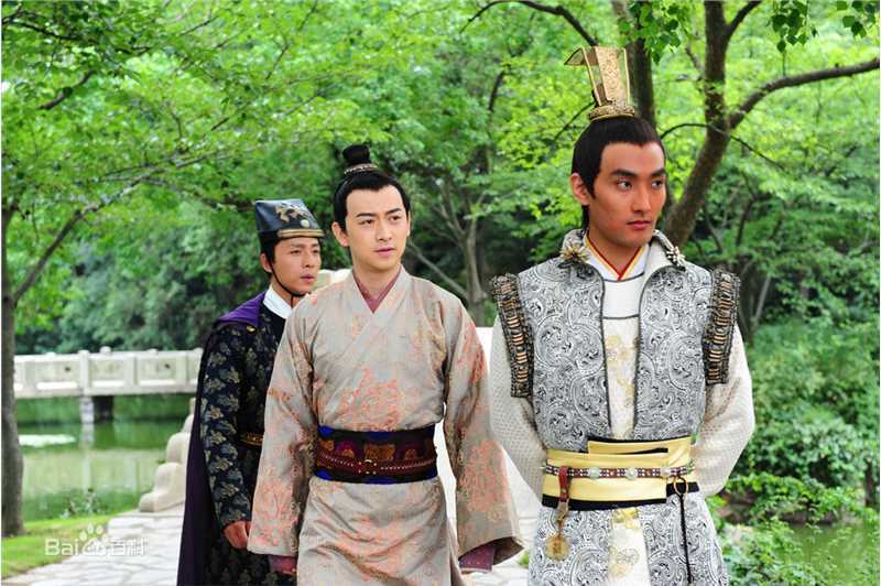 刘一辰帝锦剧照