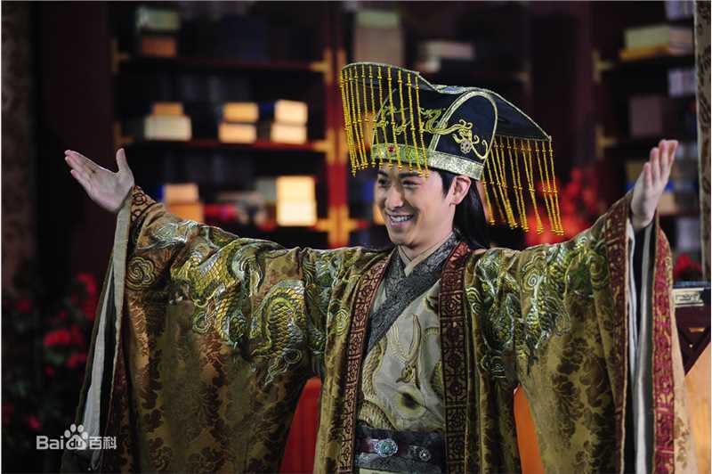 刘一辰帝锦剧照