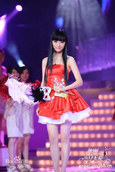 最新刘娜萍性感图片