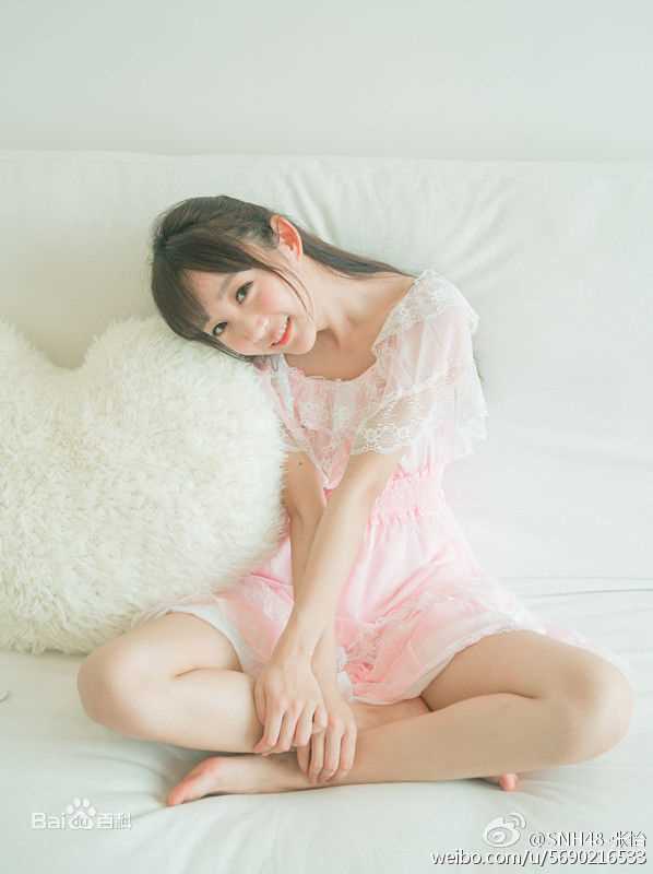 张怡(Yoko)生活照性感图片图集