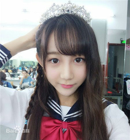 张怡(Yoko)生活照性感图片图集