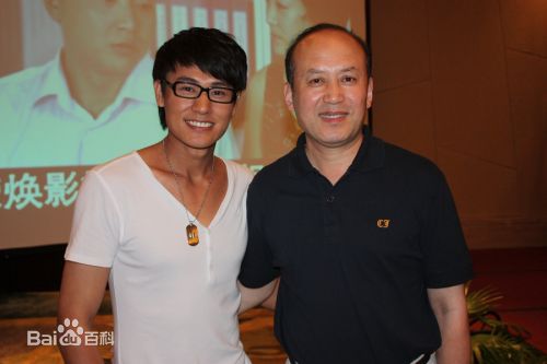 徐麒丰生活照生活照