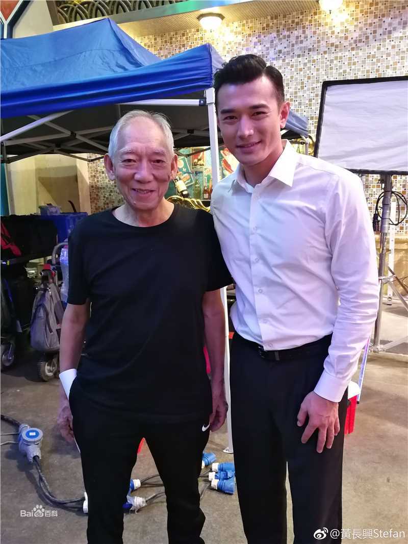 黄致豪(Stefan Huynh)西装照素颜照相册