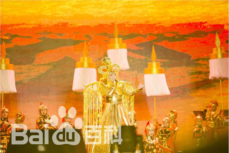 最新格格(Wonder)在首场个人演唱会《百合之夜》中的图集