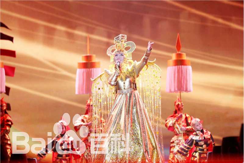 最新格格(Wonder)在首场个人演唱会《百合之夜》中的图集