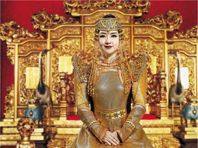 格格(Wonder)民族服饰性感图片壁纸