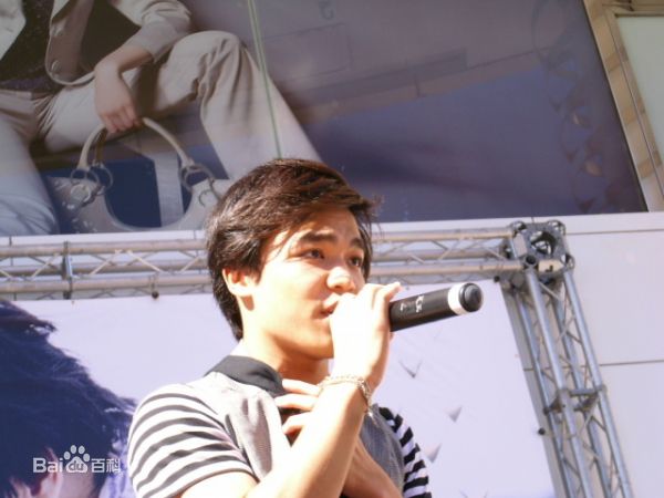 张峰奇(Chang Daniel)节目中的壁纸壁纸