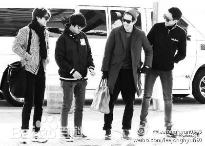 CNBLUE（Code Name BLUE）(/シーエヌブルー)生活合照性感图片图集