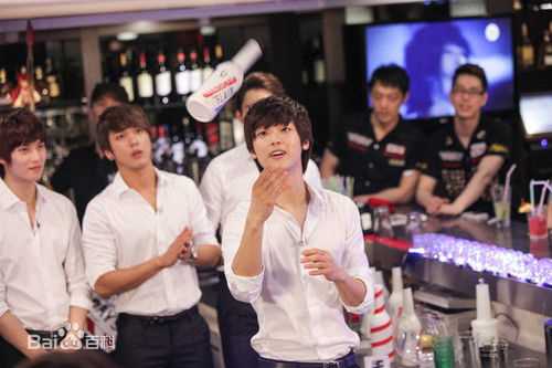 CNBLUE（Code Name BLUE）(/シーエヌブルー)CNBLUE的 Love on Party图册