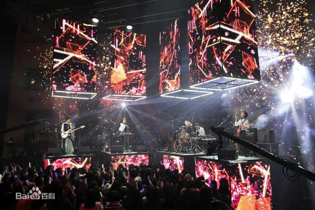 CNBLUE（Code Name BLUE）(/シーエヌブルー)CNBLUE回归秀 Can't Stop素颜照壁纸