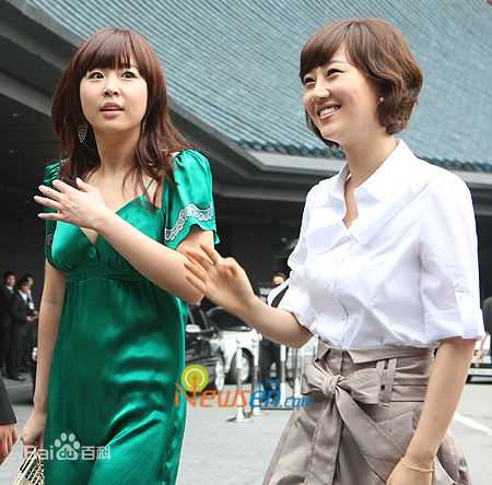 申智(/，Shin Ji，Leejiseon)荧幕中和生活中的壁纸壁纸