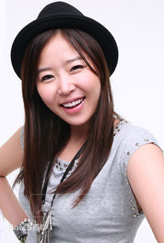 申智(/，Shin Ji，Leejiseon)荧幕中和生活中的壁纸壁纸