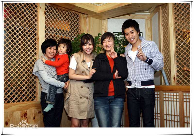 申智(/，Shin Ji，Leejiseon)荧幕中和生活中的壁纸壁纸