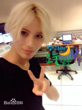 李泰民(/LeeTaemin)图册