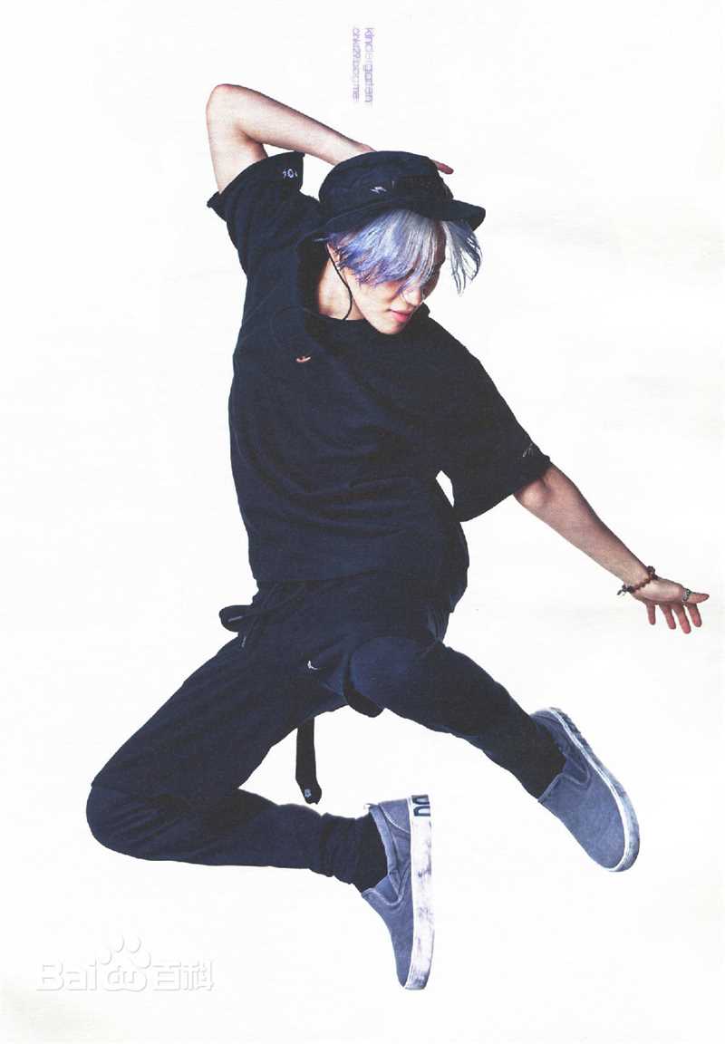 李泰民(/LeeTaemin)Magazine生活照