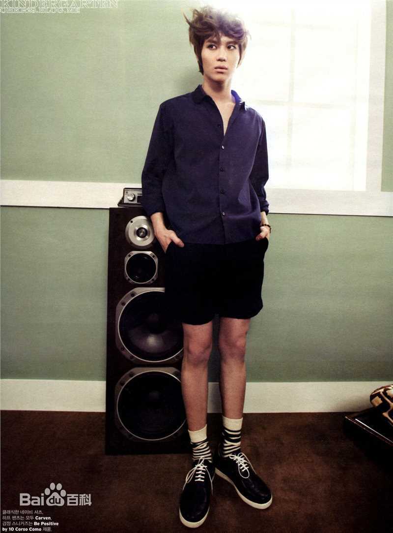 李泰民(/LeeTaemin)Magazine生活照