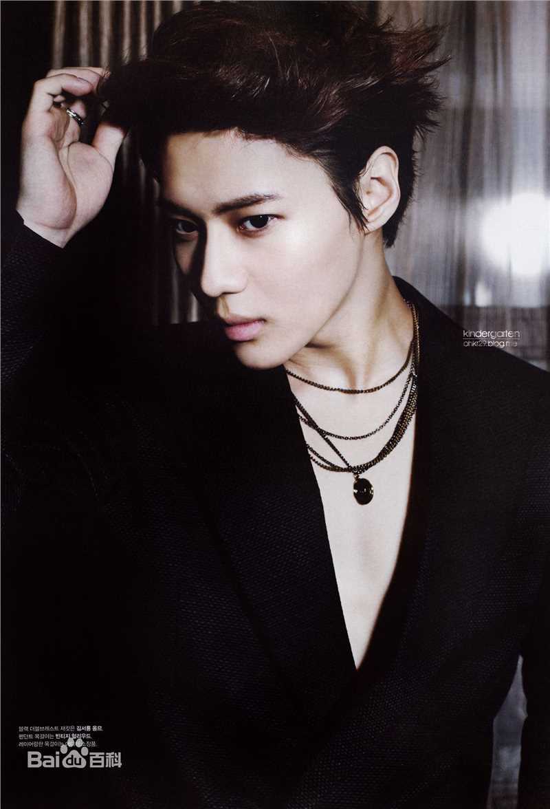 李泰民(/LeeTaemin)Magazine生活照